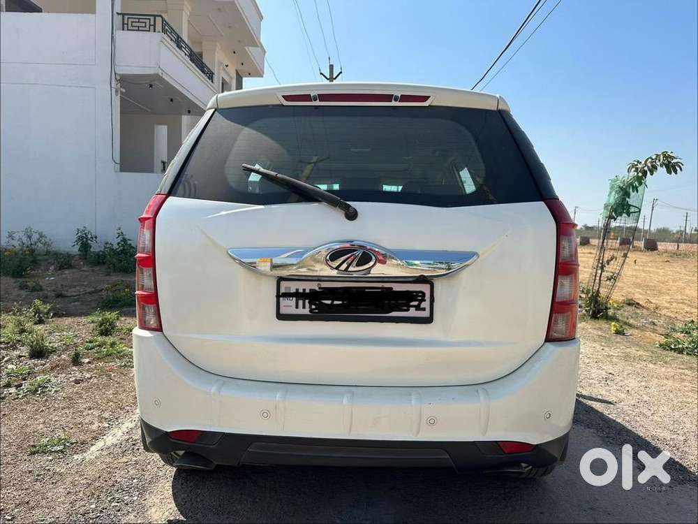 Mahindra Diesel Automatic 2016