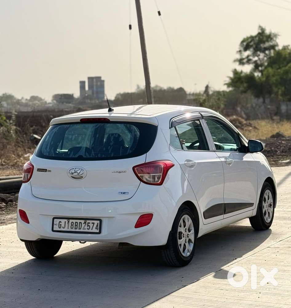 Hyundai Grand I10 2013-2016 Magna, 2015, Cng & Hybrids