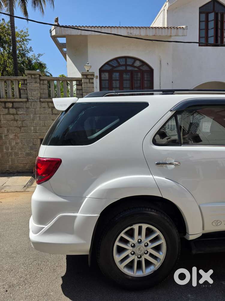 Toyota Fortuner 3.0 4x2 Mt, 2015, Diesel