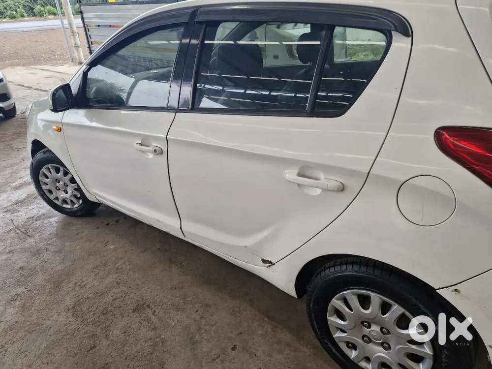Hyundai I20 Magna Executive 2011