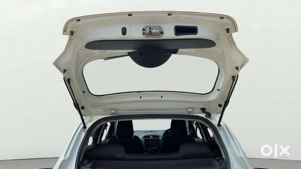 Tata Tiago 1.2 Revotron Xz, 2016, Petrol