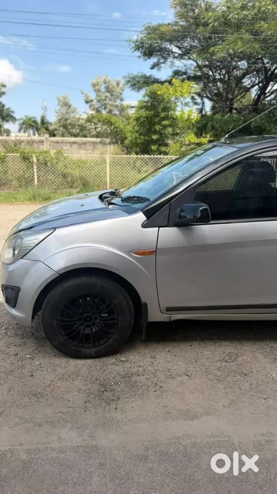 Ford Figo Diesel Zxi 2014