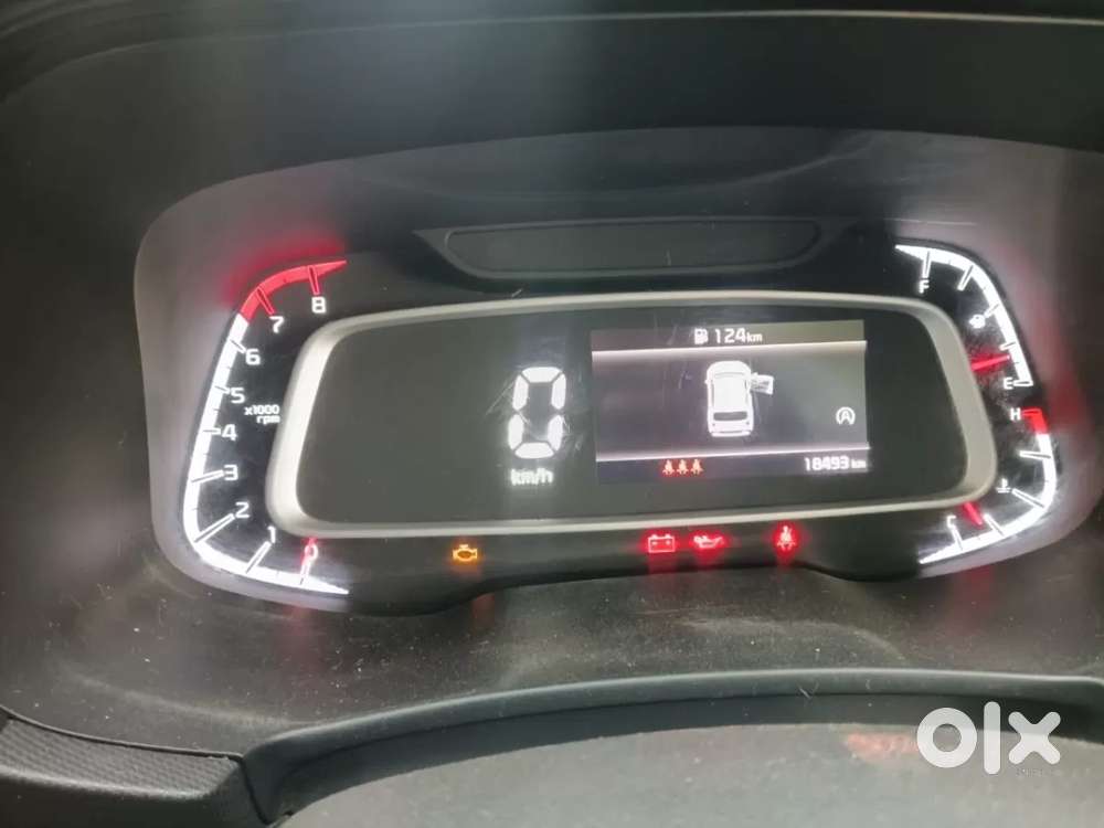 Kia Sonet, 2025, Petrol