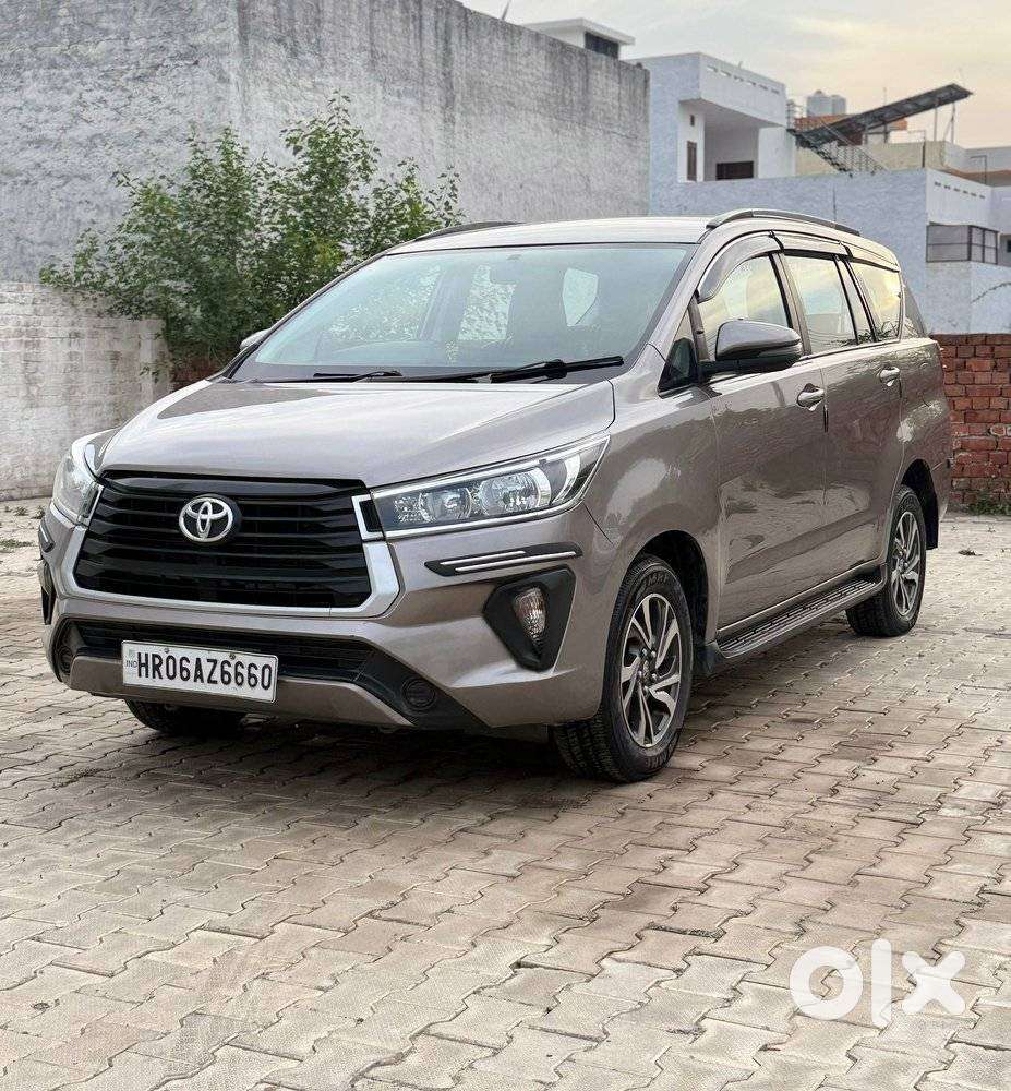 Toyota Innova Crysta 2.8 Gx At, 2021, Diesel