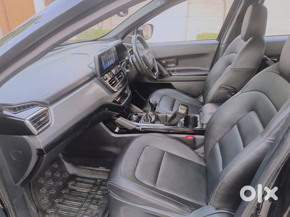 Tata Harrier Xz Plus Dark Edition, 2021, Diesel