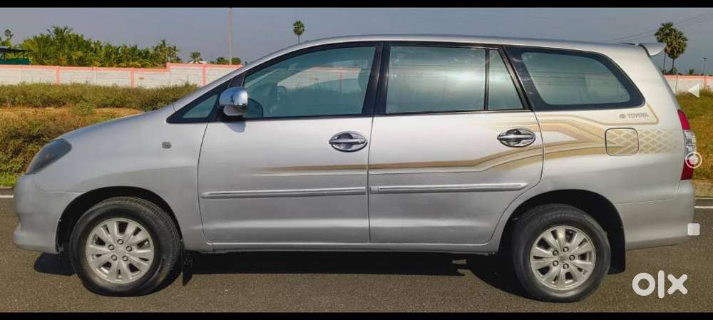 Toyota Innova 2.5 V 7 Str, 2010, Diesel