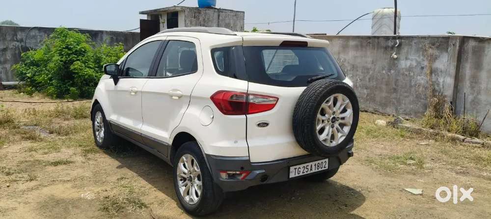 Ford Escort 2016 Diesel 140000 Km Driven