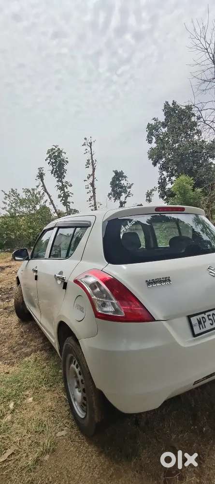 Maruti Suzuki Swift 2016 Petrol Well Maintained