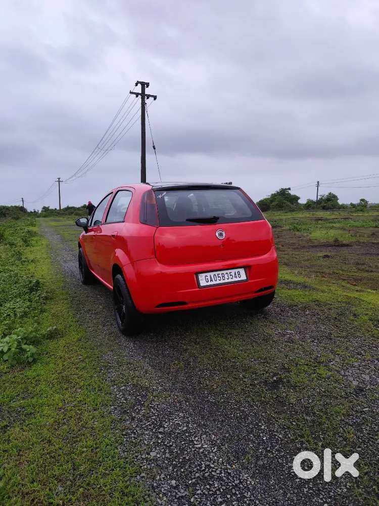 Fiat Grande Punto 2010 Diesel 150000 Km Driven