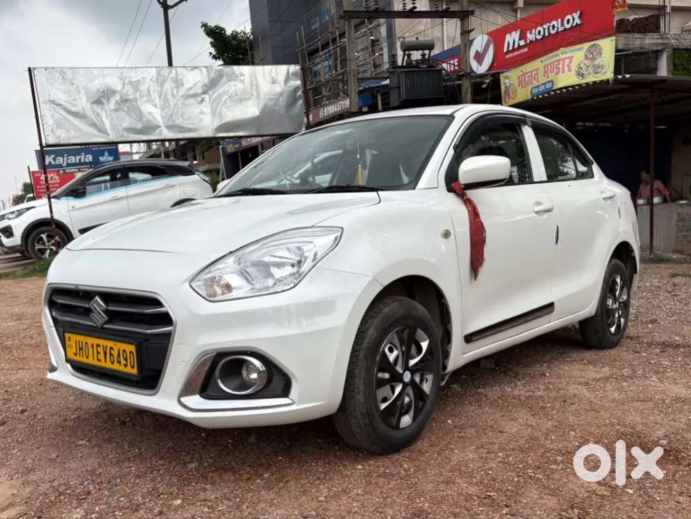 Maruti Suzuki Dzire 1.2 Lxi, 2022, Petrol