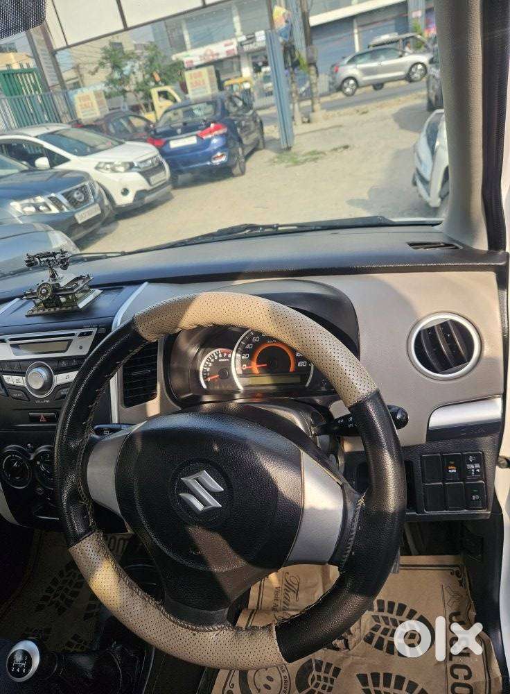 Maruti Suzuki Wagon R Vxi Optional, 2016, Petrol