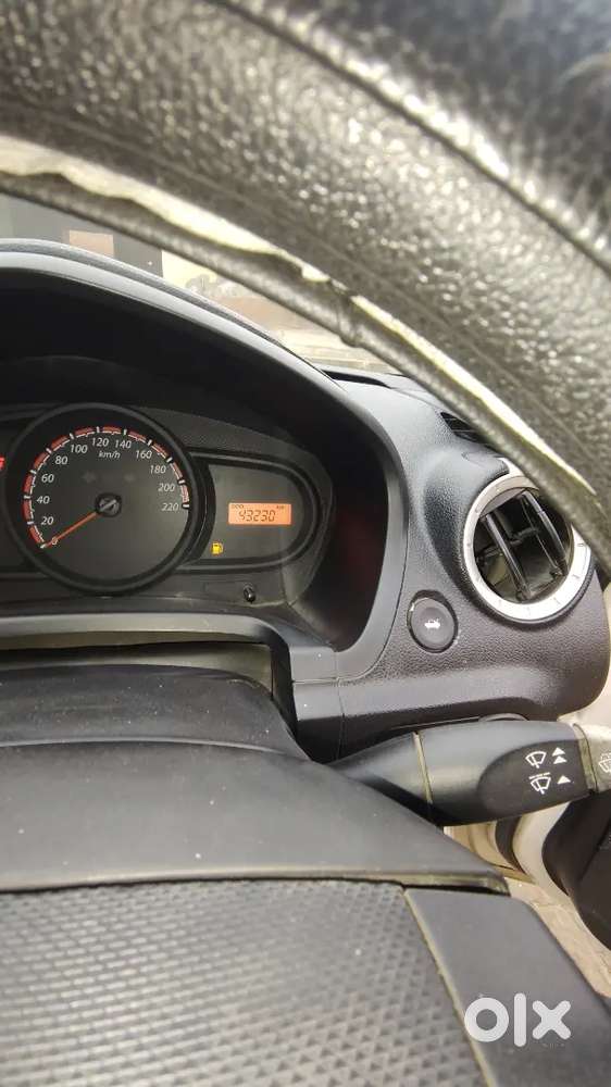 Ford Figo 2015 Petrol And Cng On Paper