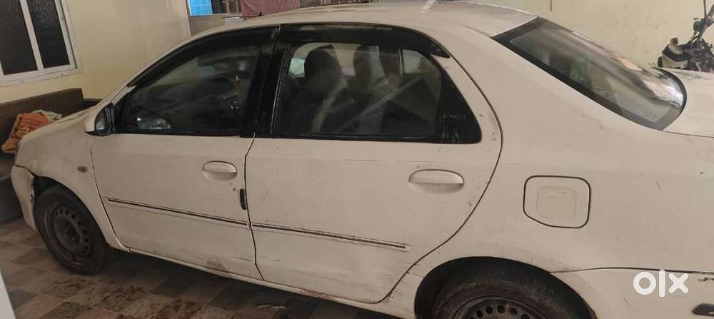 Toyota Etios 2013 Petrol Well Maintained