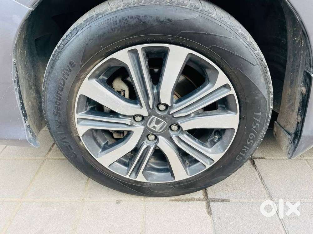 Honda City I-vtec V, 2018, Petrol