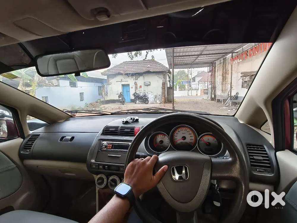 Honda City Zx 2006 Petrol Well Maintained