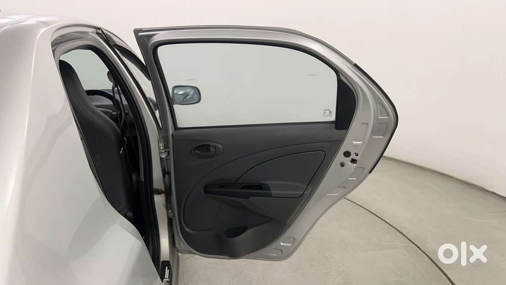 Toyota Etios 2010-2012 G, 2013, Petrol