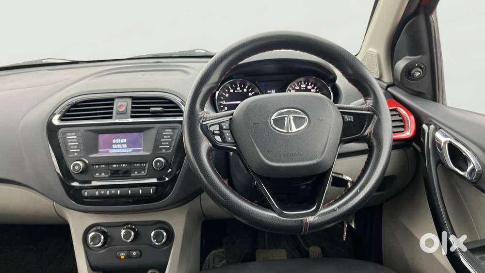 Tata Tiago 1.2 Revotron Xza, 2018, Petrol