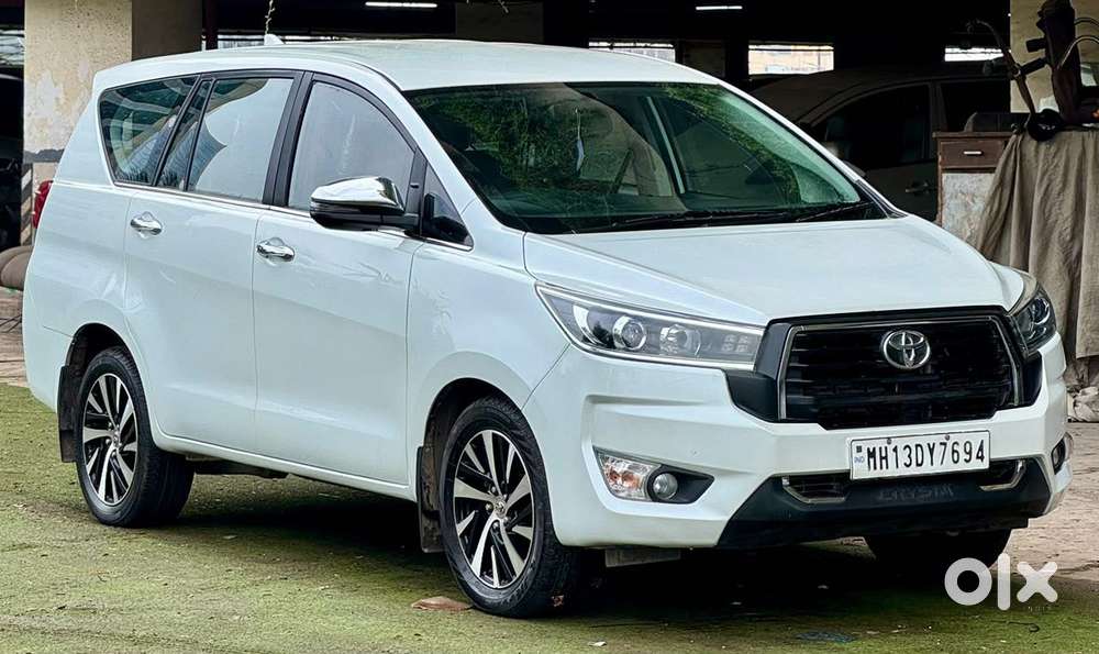 Toyota Innova Crysta 2.7 Zx At, 2022, Petrol