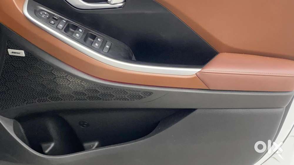 Hyundai Alcazar Platinum, 2022, Petrol