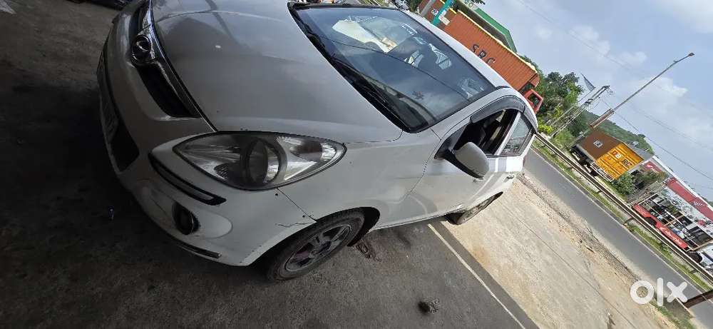 Hyundai I20 Spotz 2011