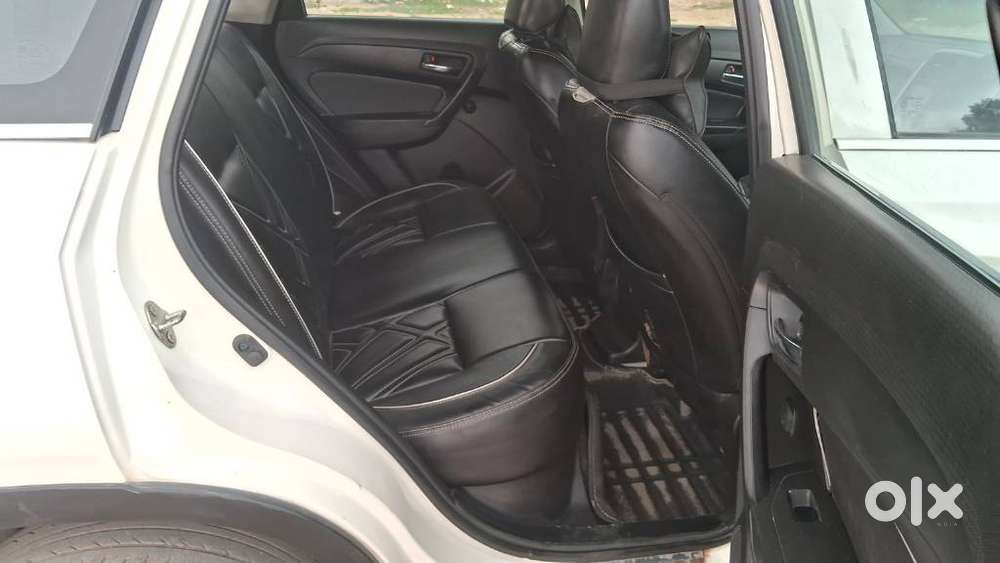 Maruti Suzuki Brezza 1.5 Lxi Cng, 2022, Cng & Hybrids