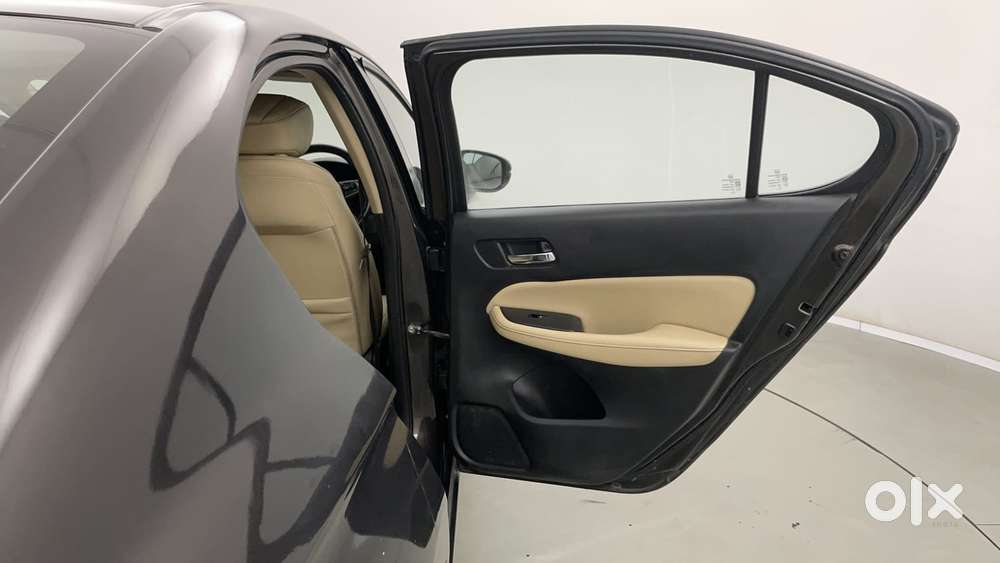Honda City 1.5 Zx Cvt I-vtec, 2022, Petrol