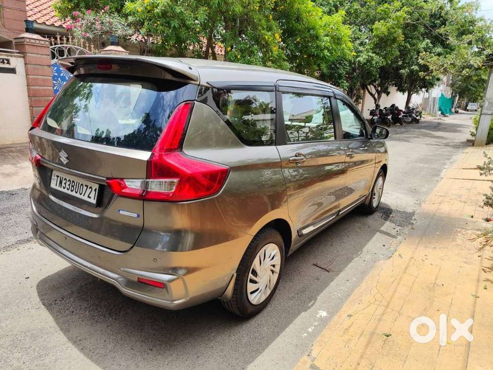 Maruti Suzuki Ertiga Vxi At Petrol, 2020, Petrol