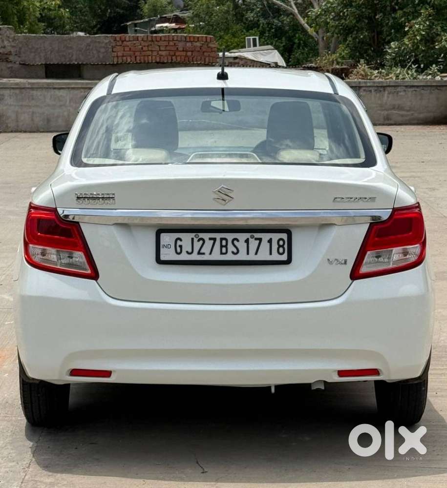 Maruti Suzuki Swift Dzire 1.2 Vxi Bsiv, 2018, Cng & Hybrids