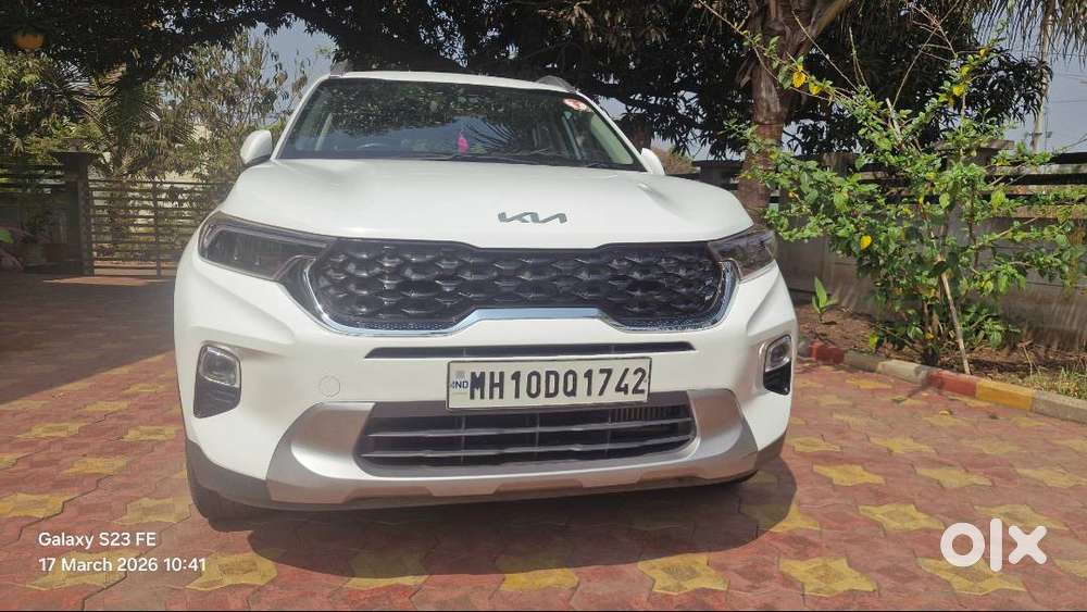 Extremely Well Maintained Kia Sonet Htx