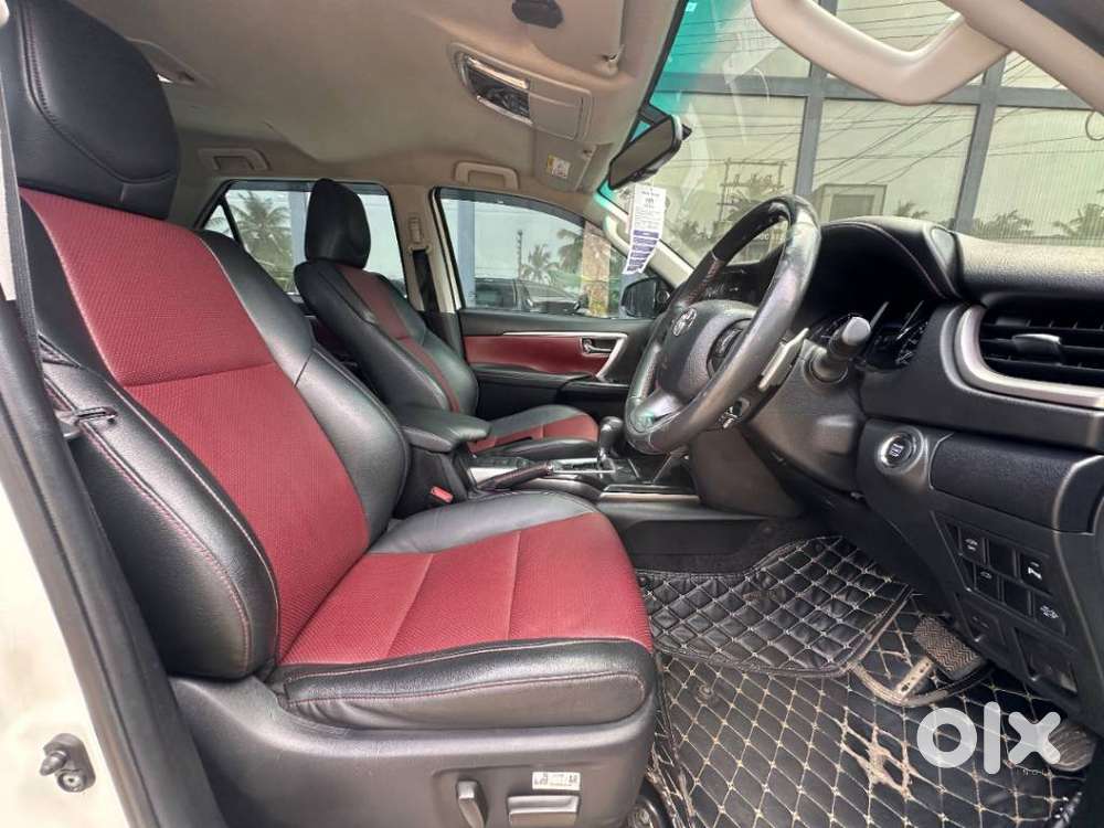 Toyota Fortuner Legender 4x2 At 2.8, 2022, Diesel