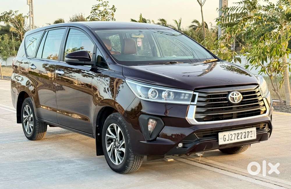 Toyota Innova Crysta 2.4 V 8 Str, 2022, Diesel