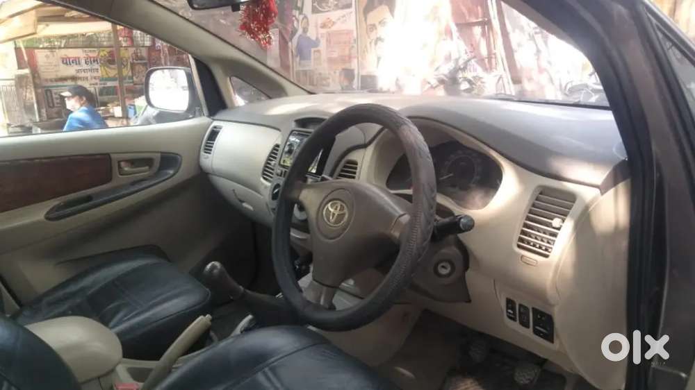 Toyota Innova 2011 Diesel 130123 Km Driven