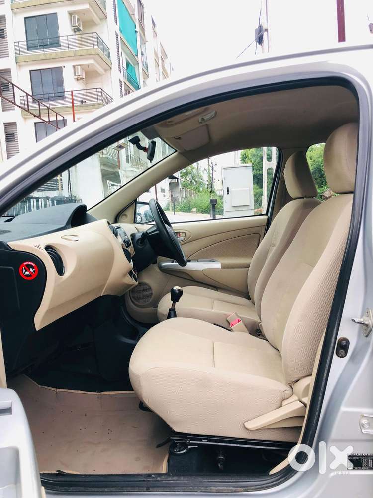 Toyota Etios 1.5 V, 2017, Petrol