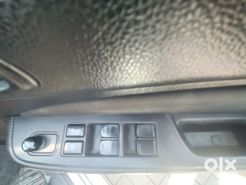 Maruti Suzuki Swift Vxi, 2022, Petrol