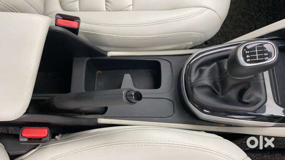 Kia Carens 1.4 Prestige 7 Str, 2024, Petrol