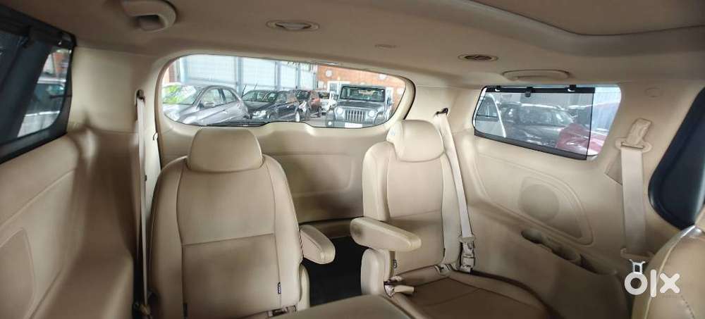 Kia Carnival Prestige, 2021, Diesel