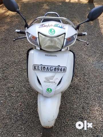 Activa 2011 model Scooters 1788367641