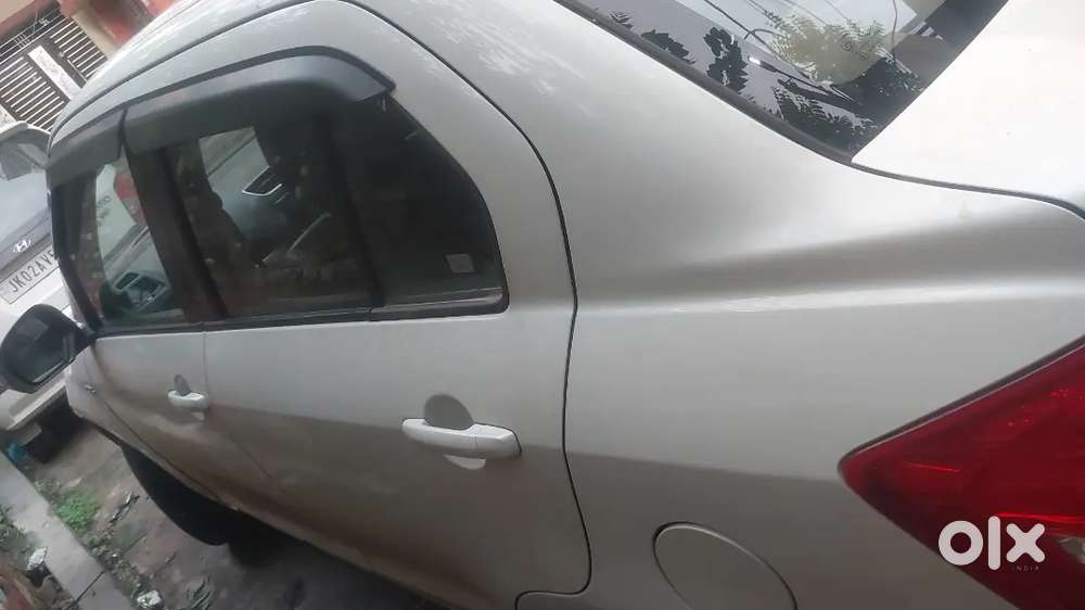 Maruti Suzuki Swift Dzire 2014 Diesel 108000 Km Driven