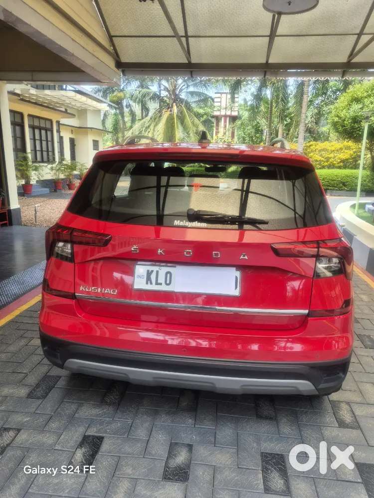 Skoda Kushaq 2022 Top End Model,warranty Upto 2028,new Battery,neat