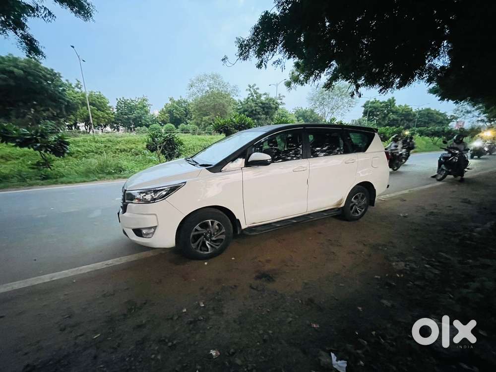 Toyota Innova Diesel 2024
