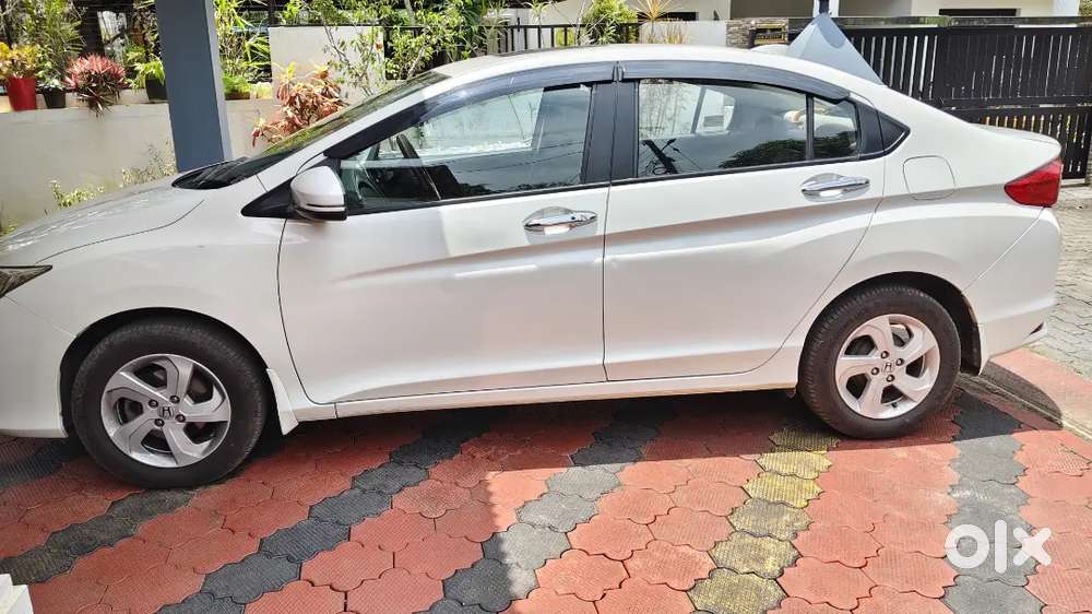 Honda City 1.5 Vx Petrol 2016 Mint Condition,