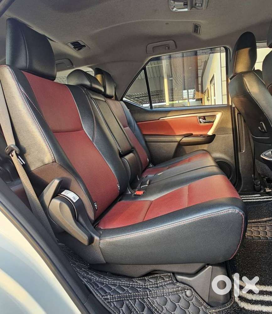 Toyota Fortuner Legender 4x4 At 2.8, 2025, Diesel