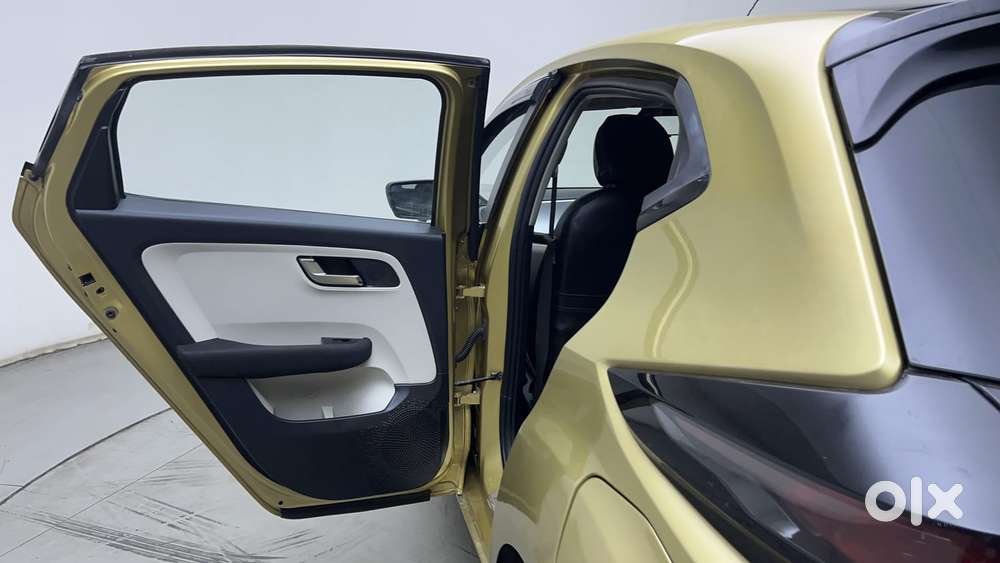 Tata Altroz 1.2 Xz Plus I-turbo, 2021, Petrol