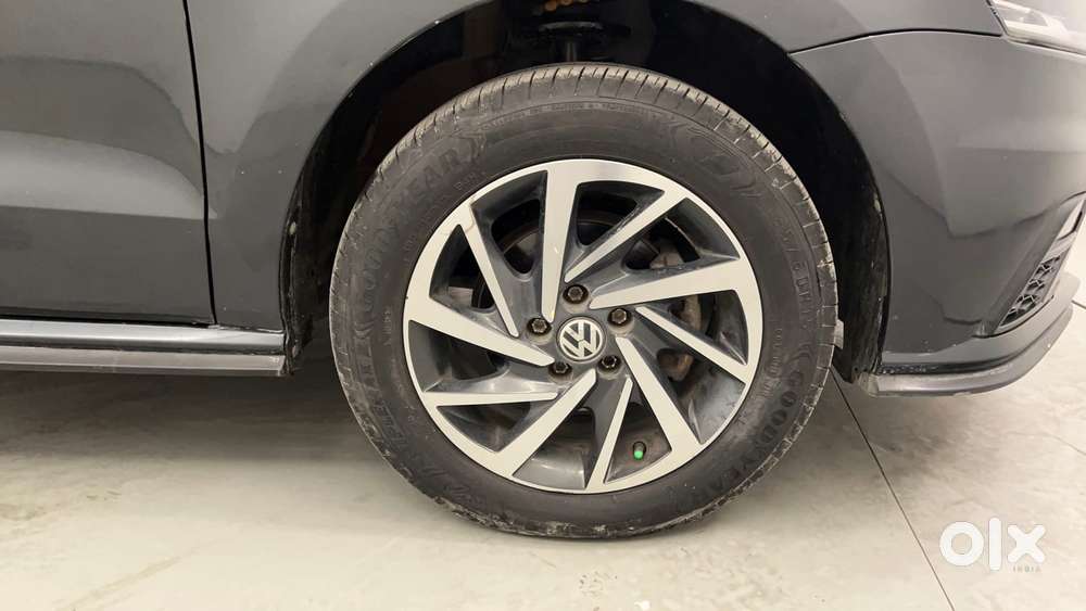 Volkswagen Polo 1.0 Tsi Comfortline At, 2021, Petrol