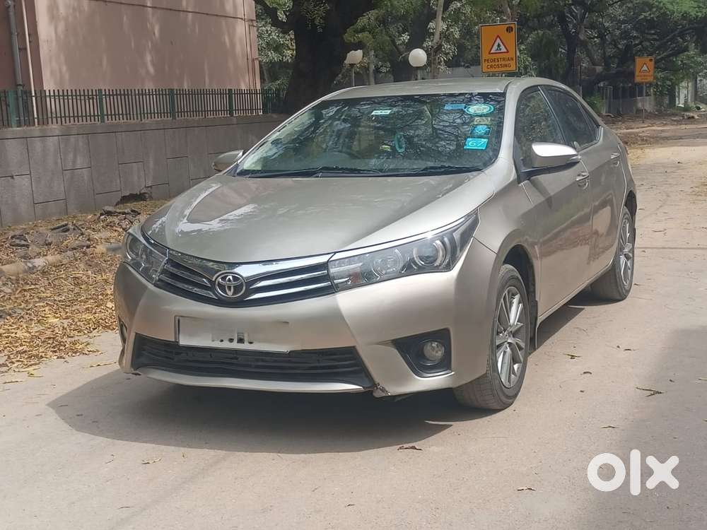 Toyota Corolla Altis 1.8 Vl, 2015, Petrol