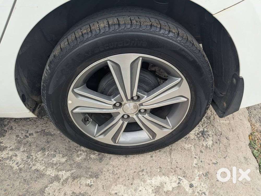 Hyundai Verna Fluidic 1.6 Sx Crdi Opt At, 2018, Diesel