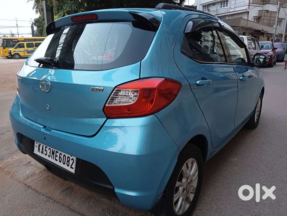 Tata Tiago 1.2 Revotron Xza, 2017, Petrol