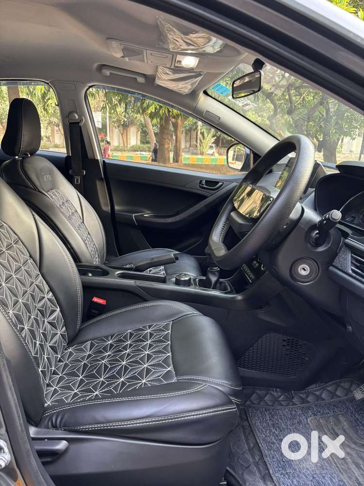 Tata Nexon Smart 1.2 Revotron Petrol 5 Mt, 2024, Petrol