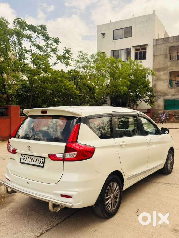 Maruti Suzuki Ertiga 2022-2023 Vxi Cng, 2022, Cng & Hybrids