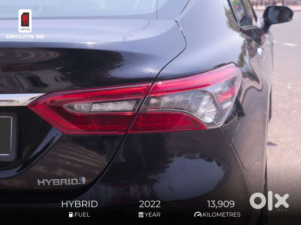 Toyota Camry Hybrid, 2022, Petrol